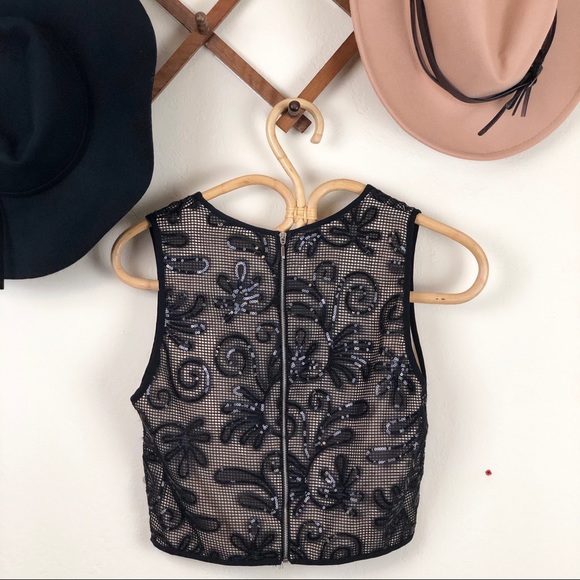 Sienna Sky Black Floral Sequin Crop Top Sz Medium - Picture 6 of 13
